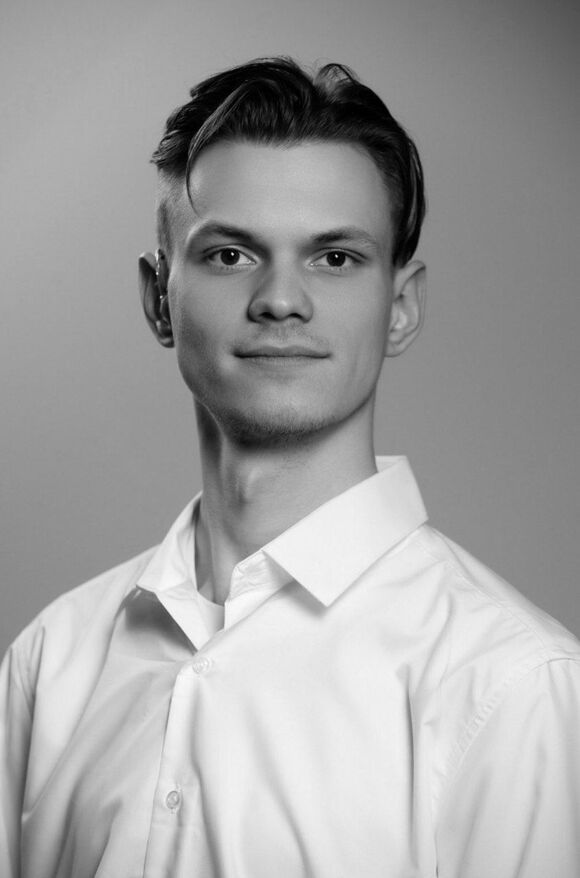 <p style="text-align: center;">Денис Юдкин</p>