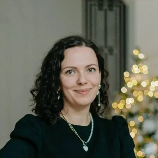 <p>Валерия Серова</p>