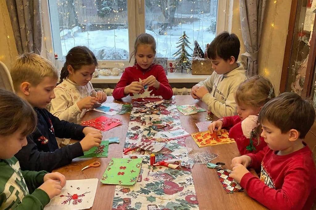 <p>Создаем новогоднее чудо вместе</p><p><span style="font-size: 10px;">01.12.2025</span></p>