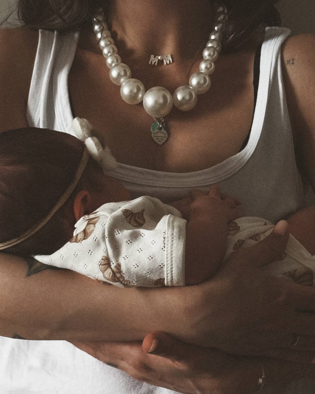 <p>[for moms]</p>
