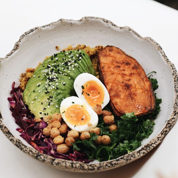 <p>morning glow bowl</p>