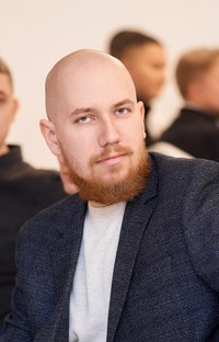 Александр Никонов