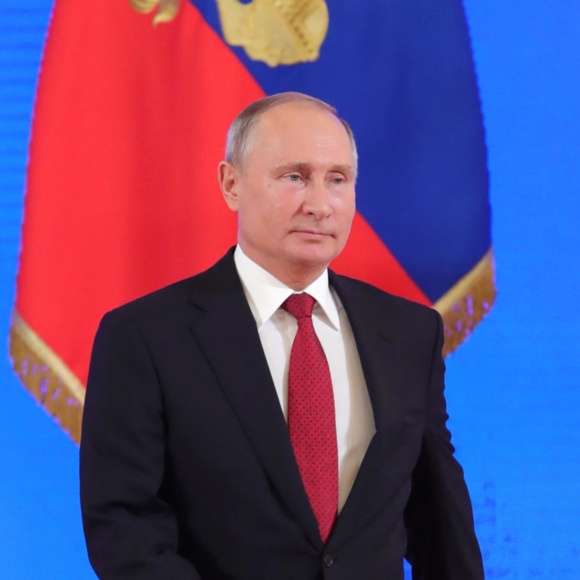 <p>«Патриотизм – это главное. Без этого России пришлось бы забыть и о национальном достоинстве, и даже о национальном суверенитете» </p>