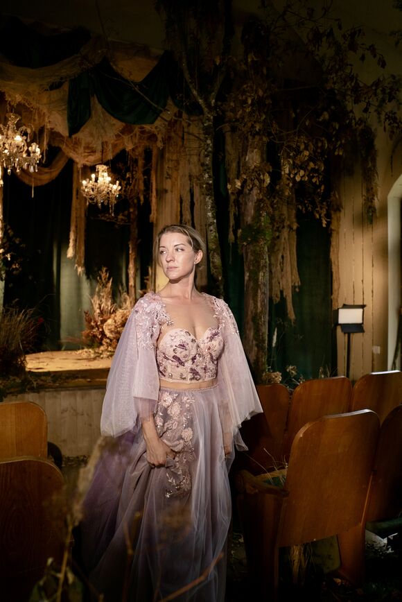 Алиса, комплект из корсета, юбки со шлейфом и накидки, размер 44-46-48