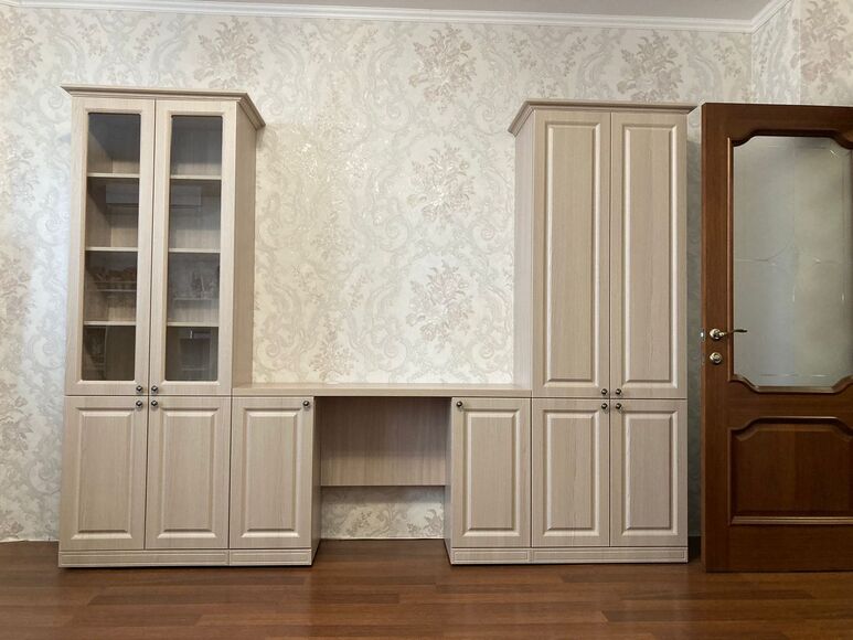 Комплект мебели в кабинет