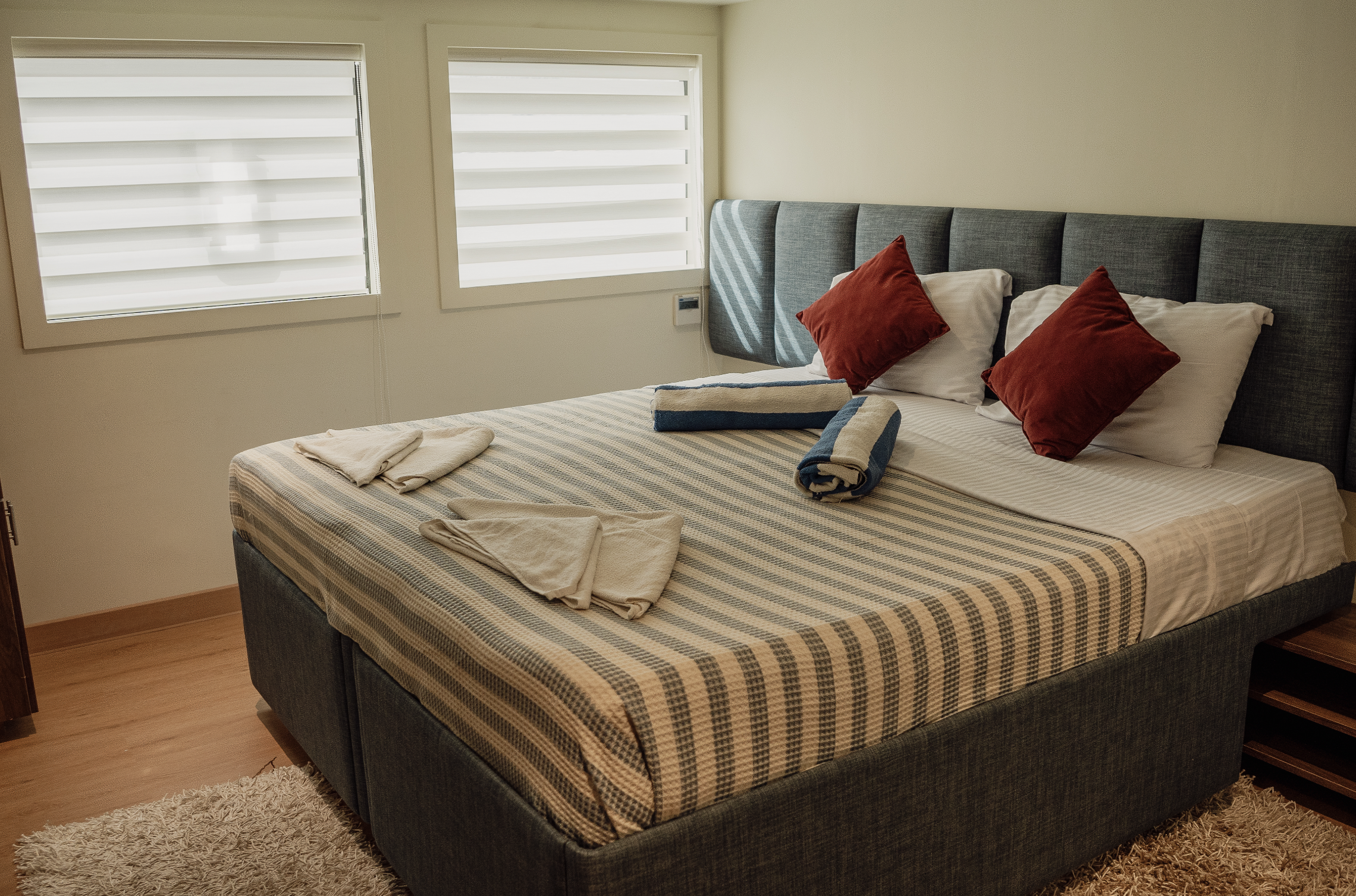 <p><span style="font-family: Oswald;">Кайт тур в DELUX каюте</span></p>