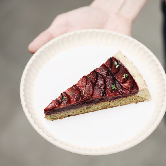 pie pistachio - plum