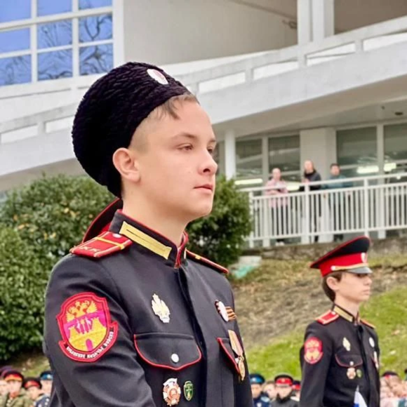 <p>Максим Луговский</p>