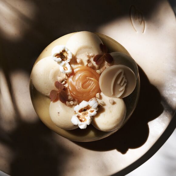 <p>тыквенный донат</p>