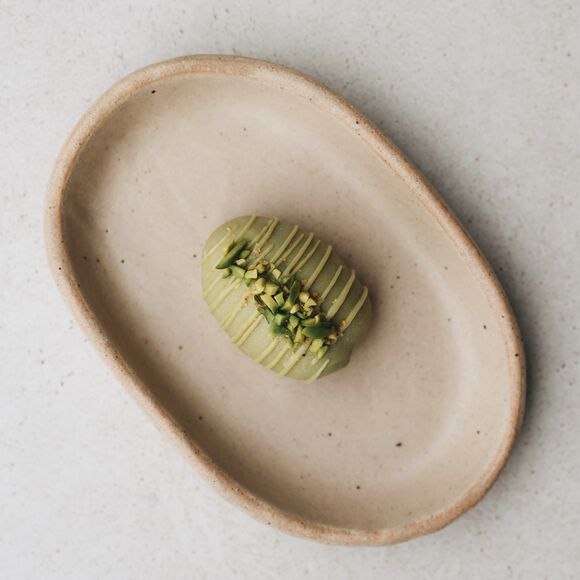 pistachio kataifi date